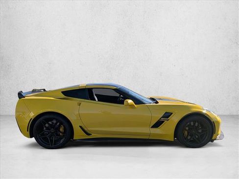 Used 2017 Chevrolet Corvette Grand Sport RWD image 4