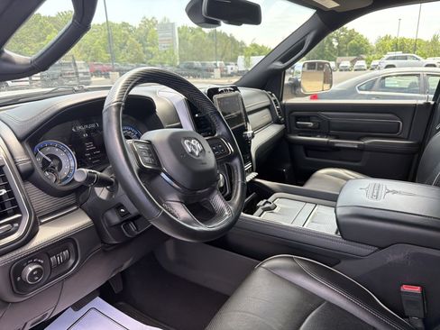 Used 2020 RAM 2500 Limited AWD/4WD image 32