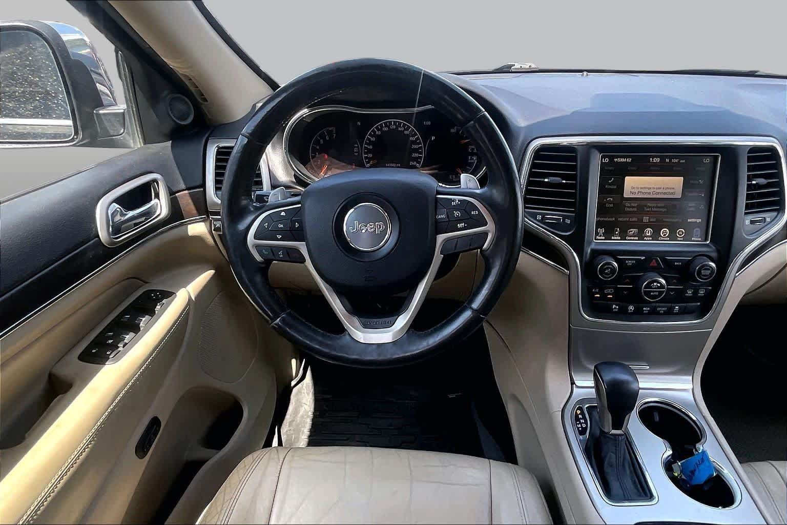 Used 2017 Jeep Grand Cherokee Limited RWD image 6