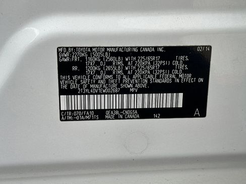 Used 2014 Toyota RAV4 EV image 29