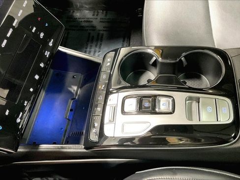 Used 2024 Hyundai Tucson Limited image 42