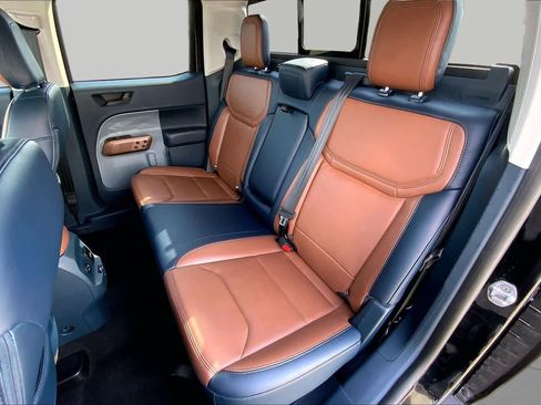 Certified 2022 Ford Maverick Lariat FWD image 19