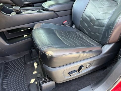 Used 2023 Nissan Pathfinder Platinum w/ Cargo Package AWD/4WD image 25