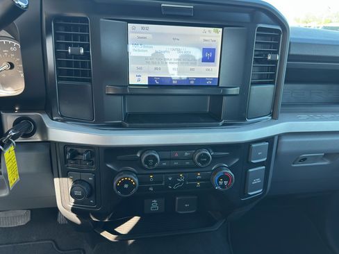 New 2026 Ford F250 XL AWD/4WD image 19
