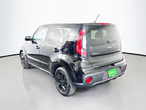 Used 2017 Kia Soul image 7
