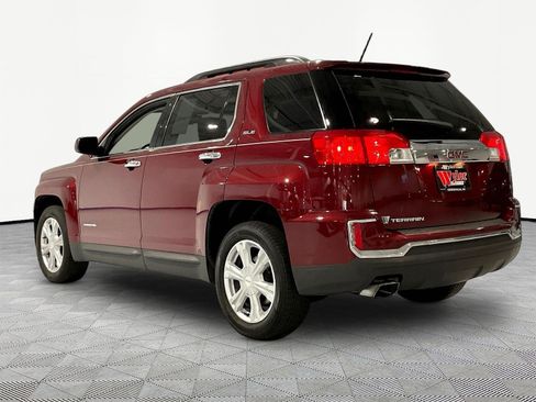 Used 2017 GMC Terrain SLE w/ Convenience Package FWD image 4