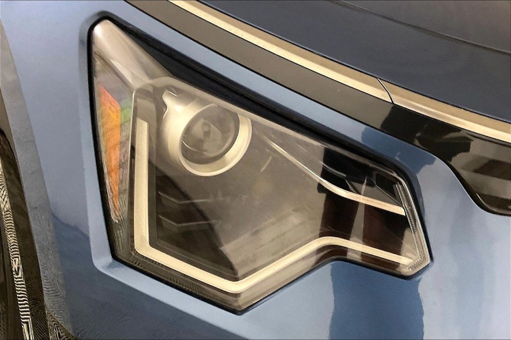 Used 2024 Kia Niro Wind FWD image 27