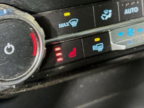 Used 2022 Ford F150 XLT w/ Equipment Group 302A High image 19