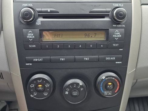 Used 2010 Toyota Corolla LE FWD image 20