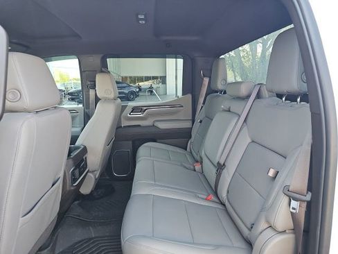 Used 2024 Chevrolet Silverado 1500 LTZ image 23