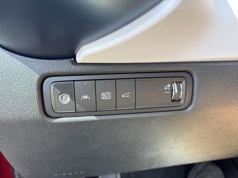 New 2026 Chevrolet Equinox EV LT image 33