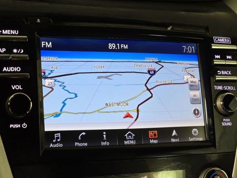 Used 2018 Nissan Murano SL image 17