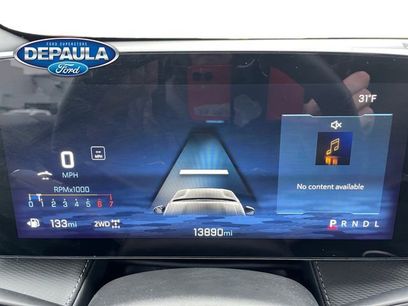 Used 2025 Chevrolet Equinox LT w/ Convenience Package II