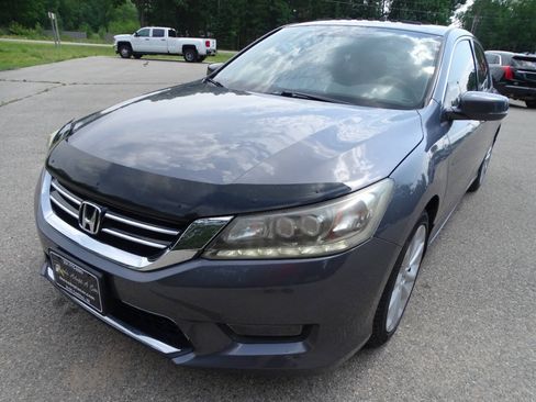 Used 2014 Honda Accord Touring image 7