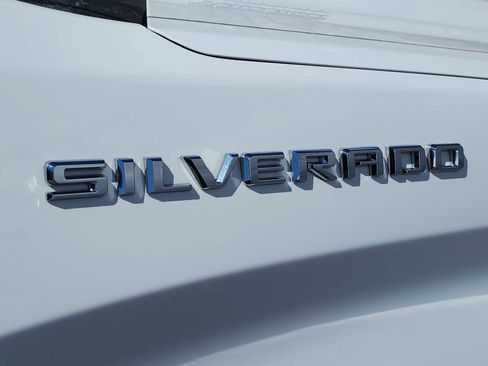 Used 2025 Chevrolet Silverado 1500 Custom RWD image 11