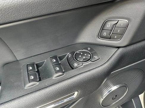 Certified 2022 Ford Expedition Limited RWD image 30