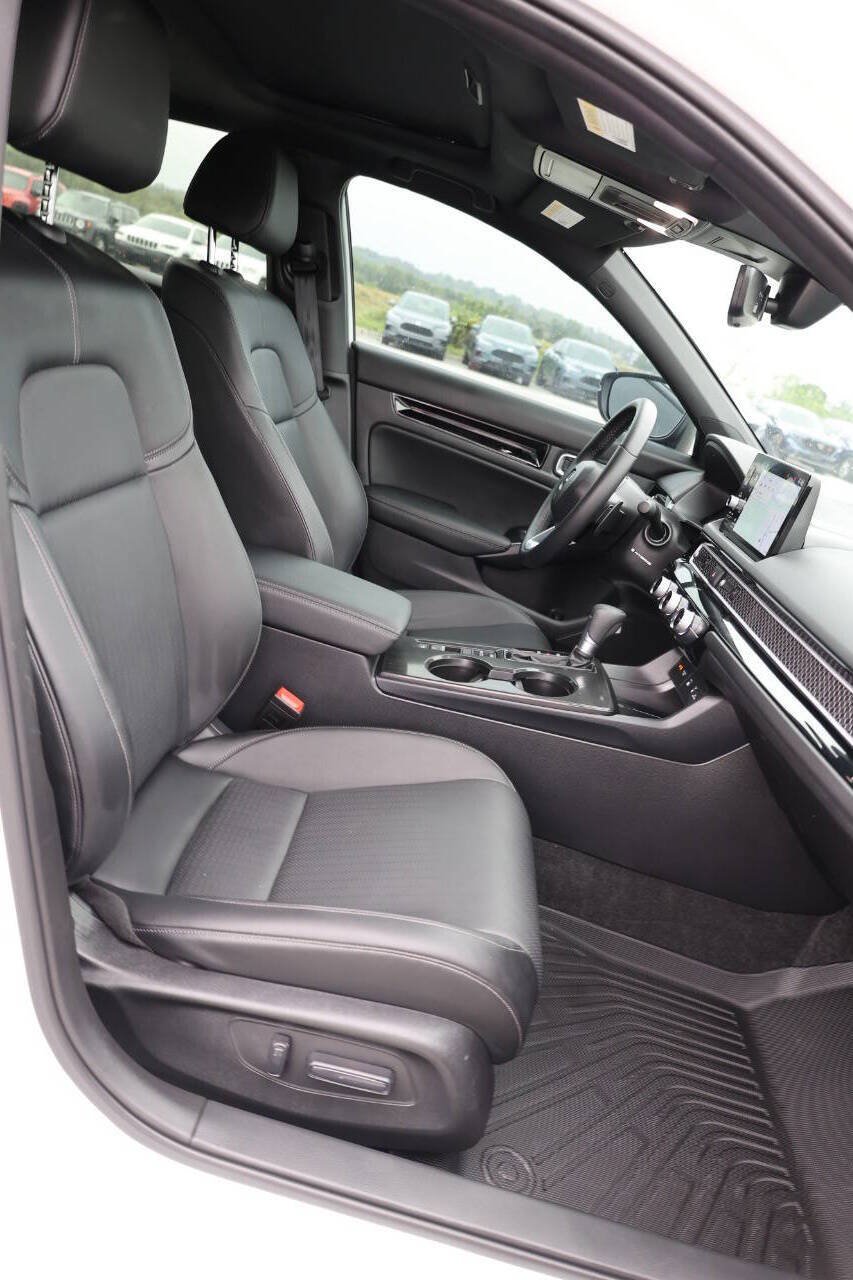 Used 2026 Honda Civic Sport Touring image 15