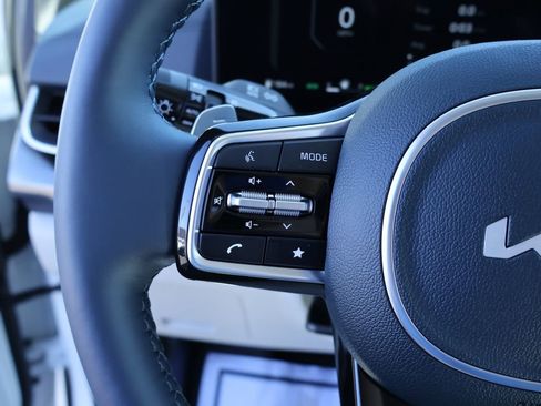 New 2026 Kia Carnival SX Prestige image 32