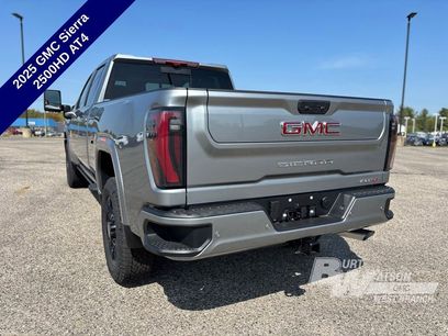 New 2025 GMC Sierra 2500 AT4 w/ AT4 Premium Plus Package