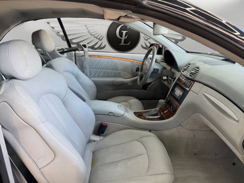 Used 2005 Mercedes-Benz CLK 500 Cabriolet image 14