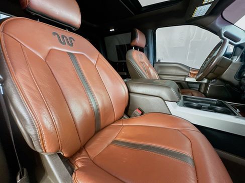 Used 2020 Ford F250 King Ranch w/ King Ranch Ultimate Package AWD/4WD image 28