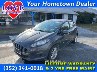 Used 2017 Ford Fiesta SE video 1