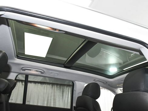 Used 2023 Mercedes-Benz GLS 580 4MATIC image 60