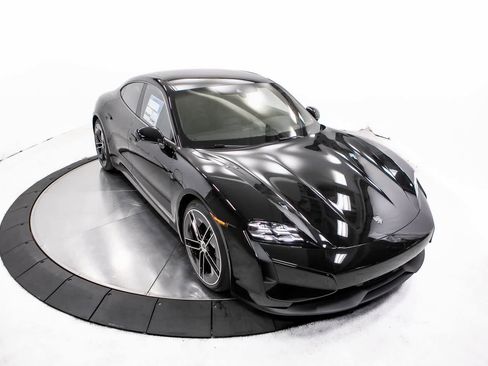 New 2026 Porsche Taycan Turbo image 38