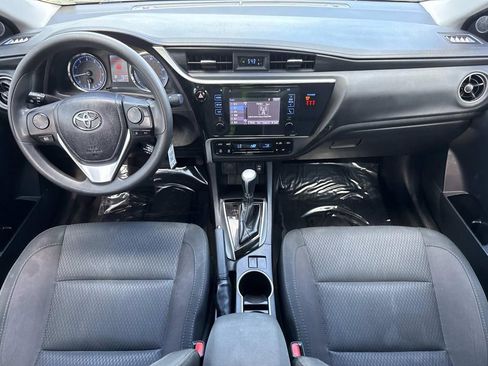 Used 2019 Toyota Corolla LE FWD image 20