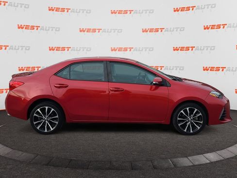 Used 2019 Toyota Corolla SE FWD image 6