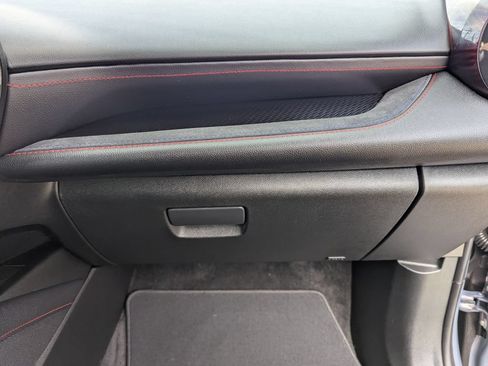 Used 2025 Chevrolet Blazer EV RS AWD/4WD image 37