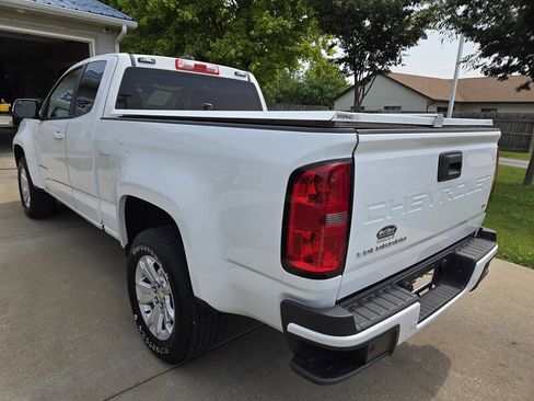 Used 2021 Chevrolet Colorado LT w/ Fleet Safety Package image 5