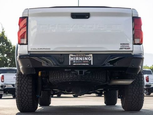 Certified 2024 Chevrolet Colorado ZR2 w/ ZR2 Convenience Package III AWD/4WD image 57