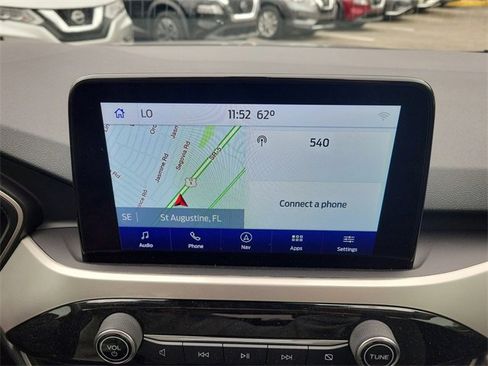 Used 2020 Ford Escape SE image 28