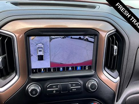 Used 2020 Chevrolet Silverado 1500 High Country w/ Technology Package AWD/4WD image 10