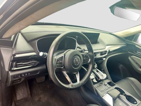 Used 2024 Acura MDX FWD w/ Technology Package image 9