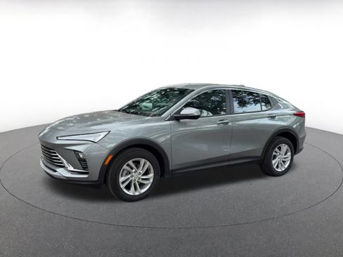 Used 2025 Buick Envista Preferred image 8