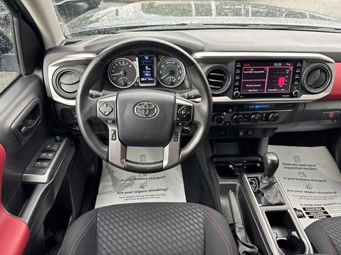 Certified 2023 Toyota Tacoma SR5 AWD/4WD image 27