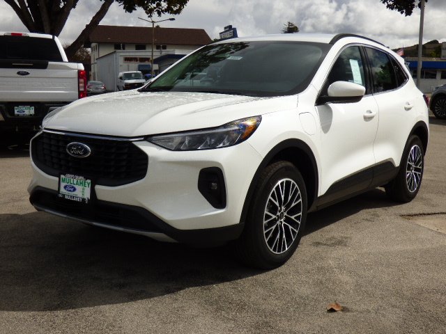 New 2025 Ford Escape SE FWD image 30