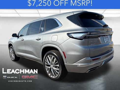 New 2025 Buick Enclave Avenir w/ Super Cruise Package FWD image 5