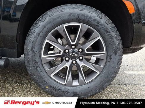 Certified 2021 Chevrolet Suburban Z71 w/ Z71 Signature Package image 10