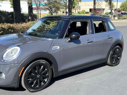 Used 2018 MINI Cooper S FWD image 36