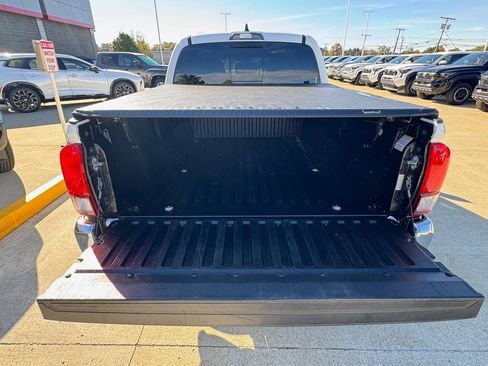 Used 2023 Toyota Tacoma SR5 image 21