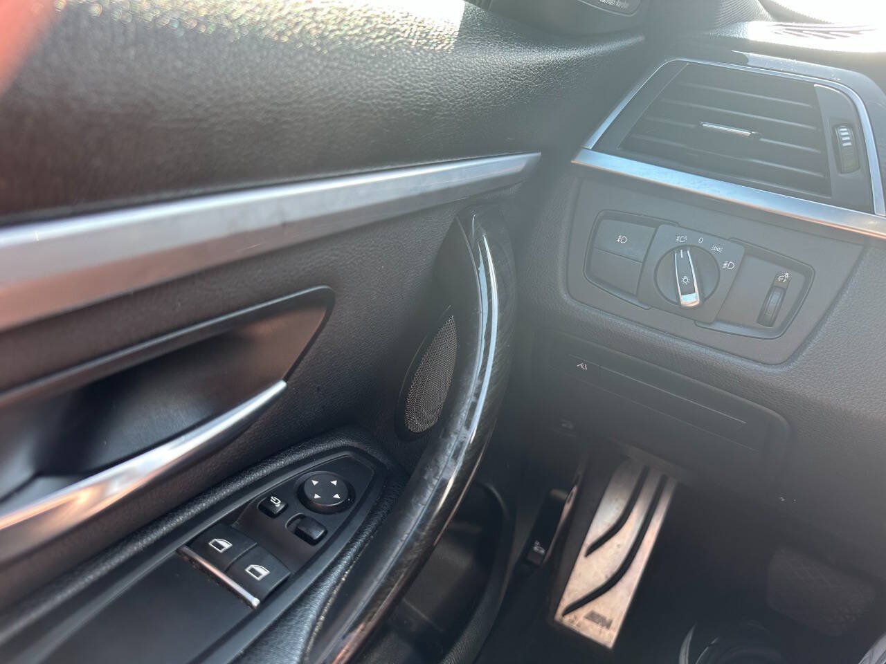 Used 2019 BMW 430i xDrive Coupe w/ M Sport Package AWD/4WD image 14