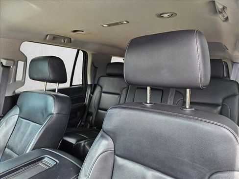 Used 2015 Chevrolet Tahoe LT w/ Luxury Package RWD image 12