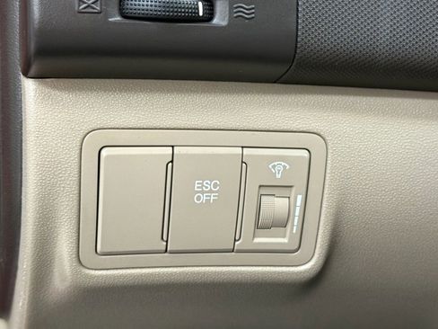 Used 2010 Hyundai Elantra SE image 29