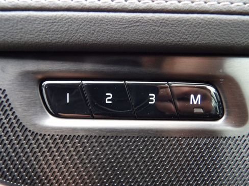 New 2026 Volvo XC90 T8 Plus image 10