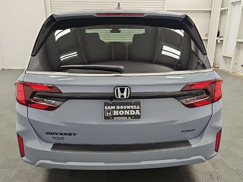New 2026 Honda Odyssey Sport-L image 7