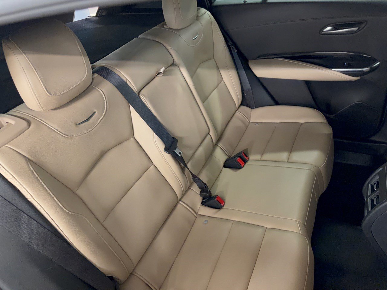 Used 2024 Cadillac XT4 Luxury FWD image 29