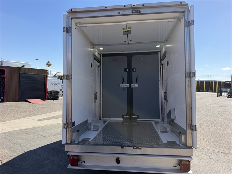 Used 2022 Ford Transit 350 w/ Upfitter Package RWD image 9